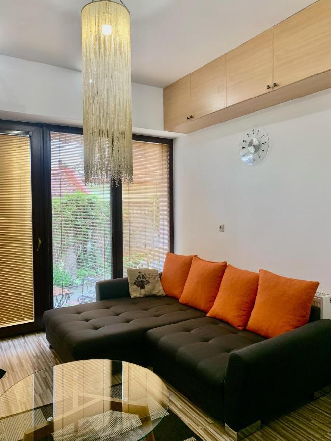 Pension Nest - Family Apartman โมชนมายารูวาร์ ภายนอก รูปภาพ